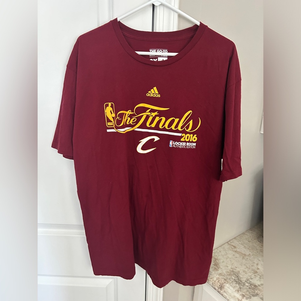 Cleveland Cavaliers Adidas Finals Locker room tee shirt 2x